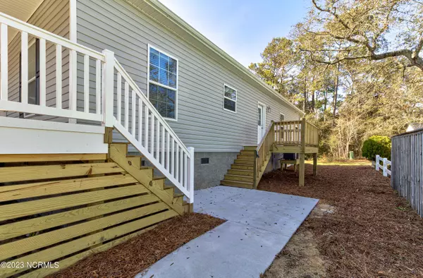 Oak Island, NC 28465,101 SW 28th Street