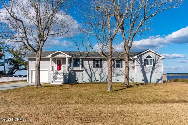 133 Palmetto DR, Cedar Point, NC 28584