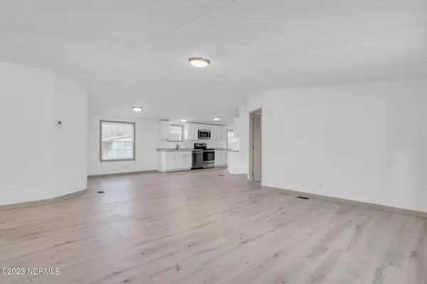 Kenansville, NC 28349,629 Stokes Gooding RD