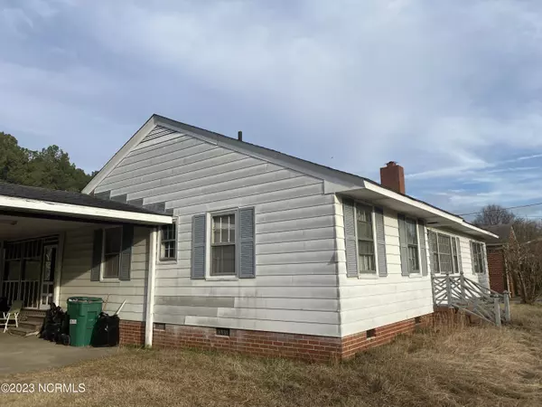 Rich Square, NC 27869,536 W Jackson ST