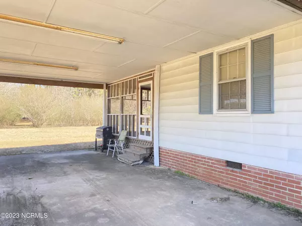 Rich Square, NC 27869,536 W Jackson ST