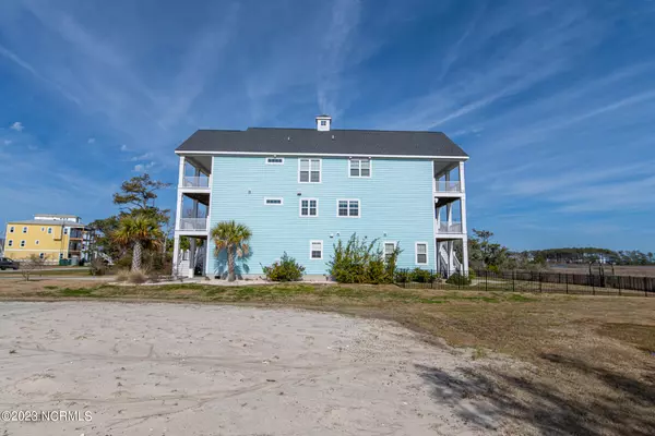 Morehead City, NC 28557,1210 Lantern WAY