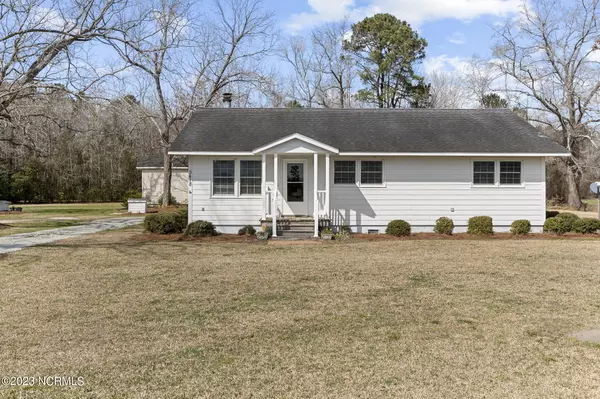 Nakina, NC 28455,5418 Seven Creeks HWY