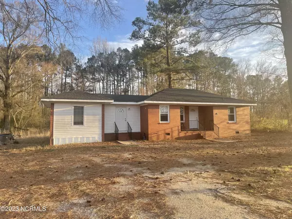 5011 Us 301, Lucama, NC 27851