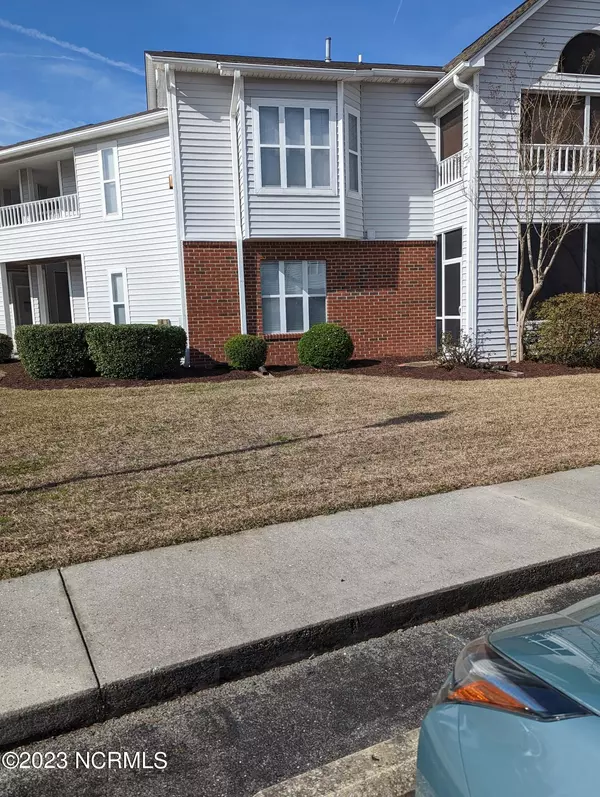 4113 Breezewood Drive #Apt 104, Wilmington, NC 28412