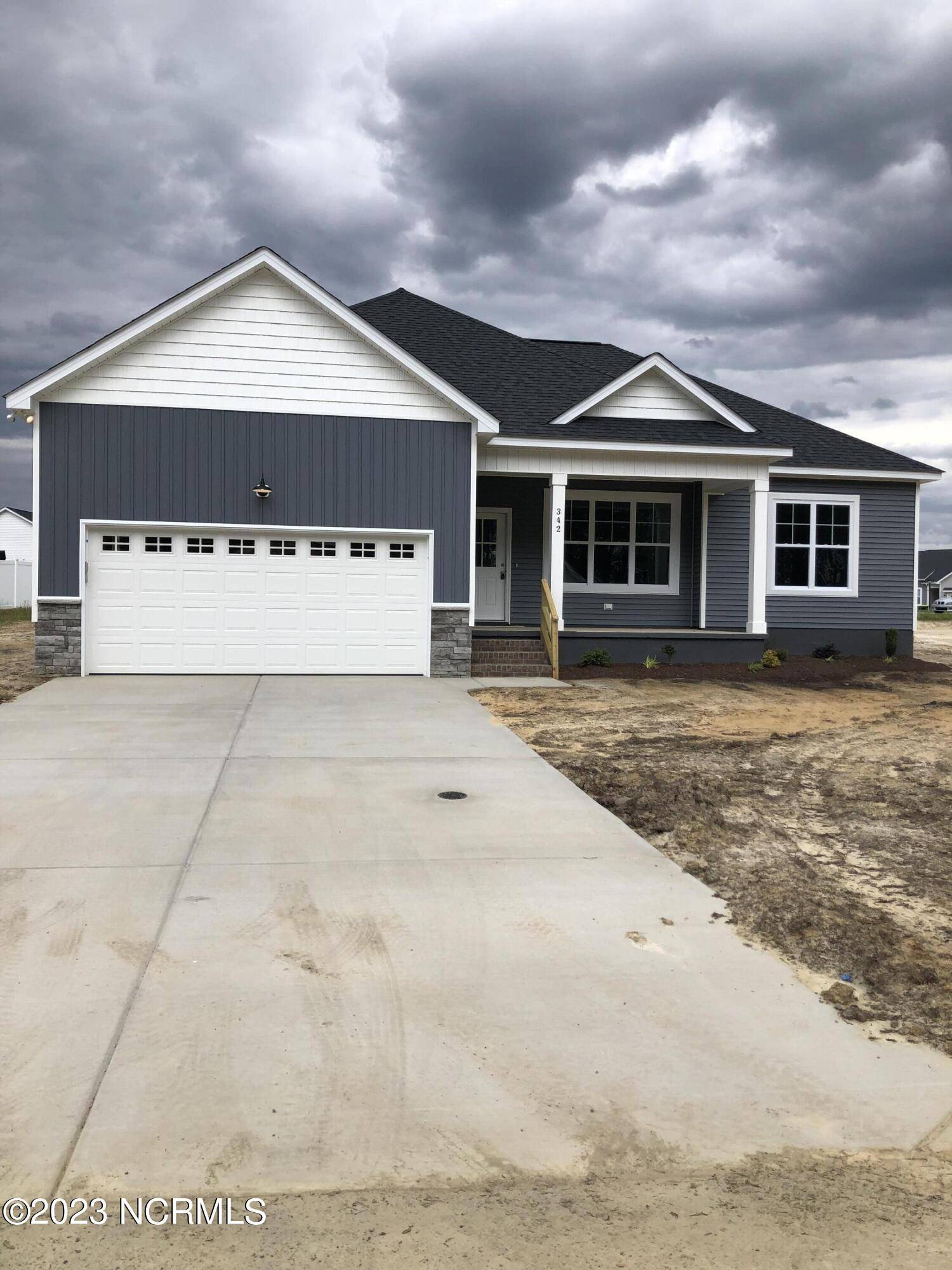 342 Lennington LN, Washington, NC 27889