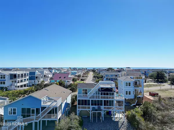 Sunset Beach, NC 28468,1210 N Shore DR W