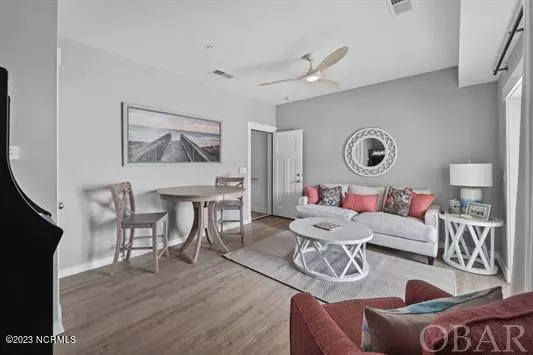 Kill Devil Hills, NC 27948,1117b Cambridge RD #311b