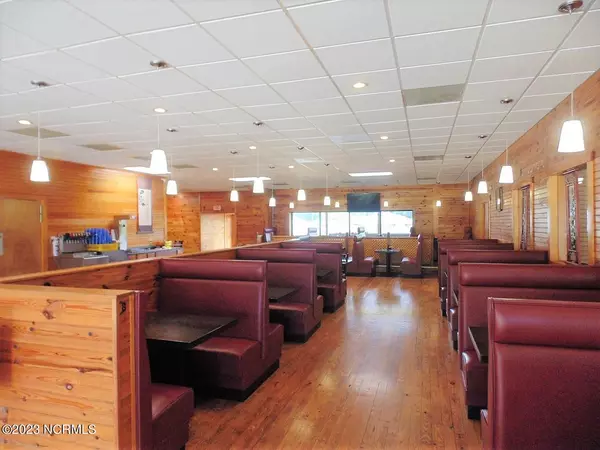 Ahoskie, NC 27910,1001 Jersey ST