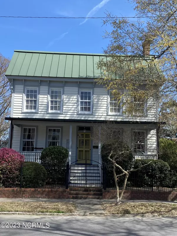 624 E Front Street, New Bern, NC 28560