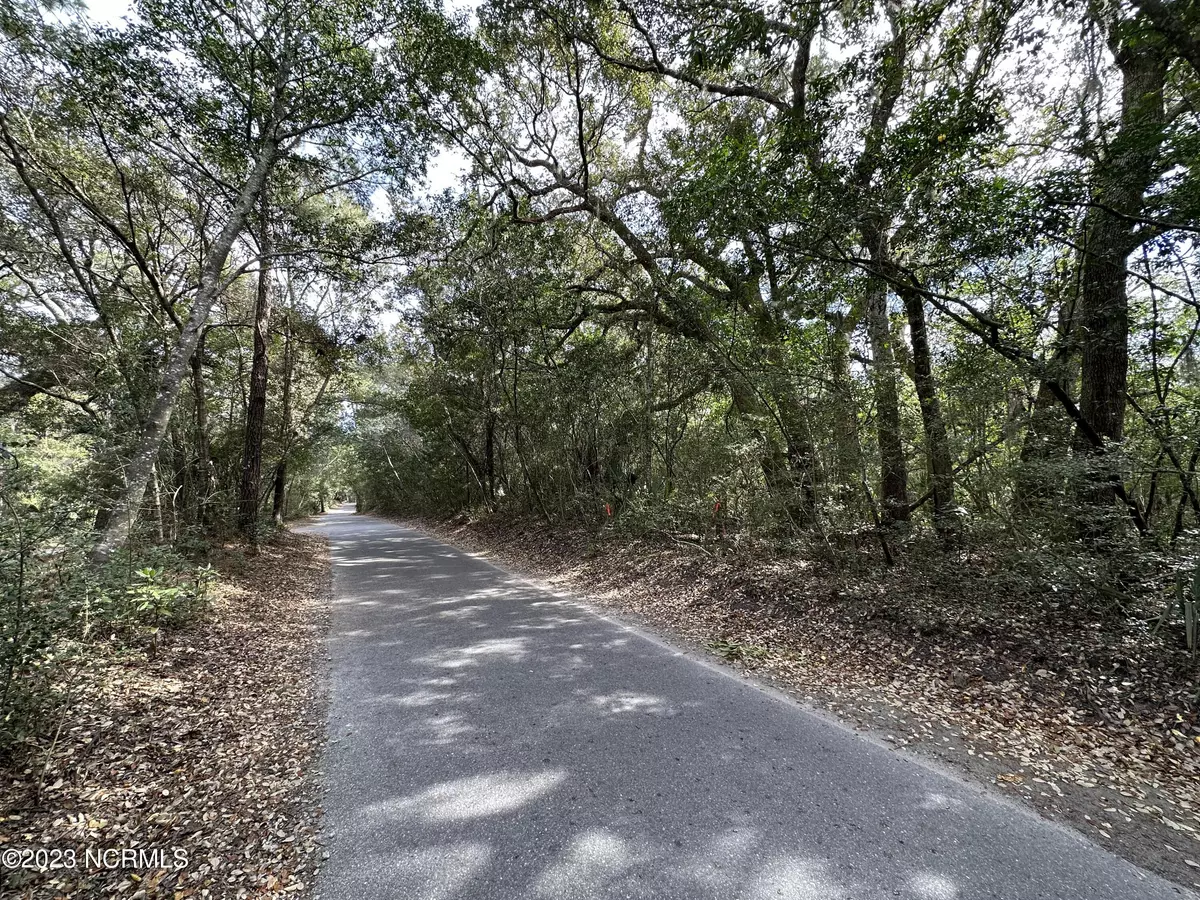 Bald Head Island, NC 28461,304 N Bald Head