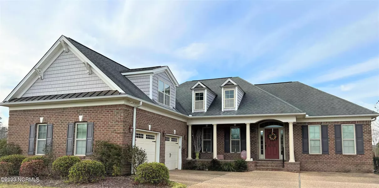 8325 Compass Pointe East Wynd NE, Leland, NC 28451