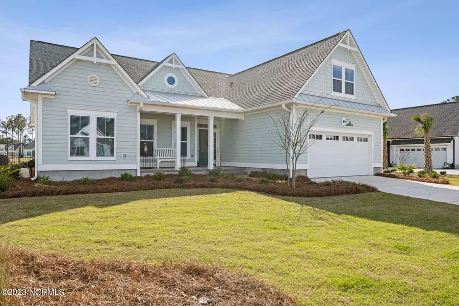 211 Bluenose LN, Hampstead, NC 28443