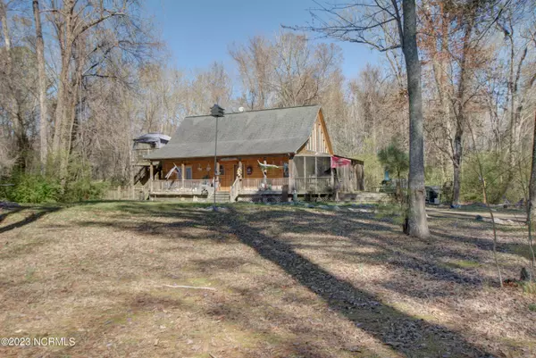 129 Meads Road, Shawboro, NC 27973