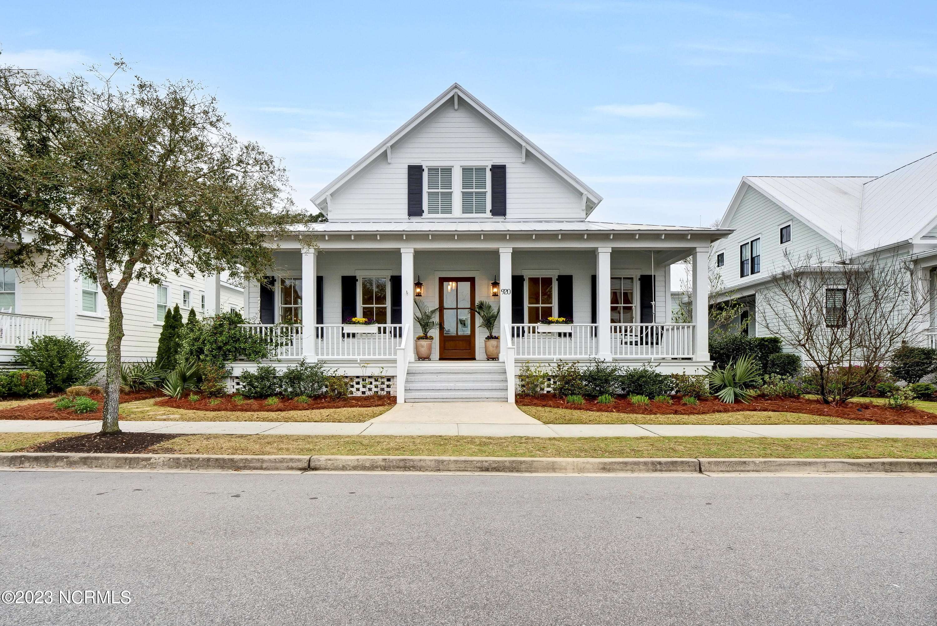 920 Midnight Channel RD, Wilmington, NC 28403