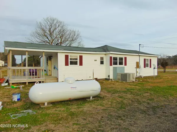 Blounts Creek, NC 27814,1905 Core Point RD