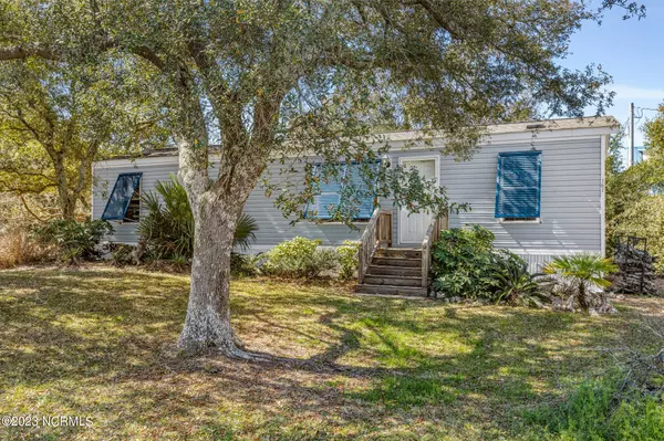 Harkers Island, NC 28531,161 Fulford DR