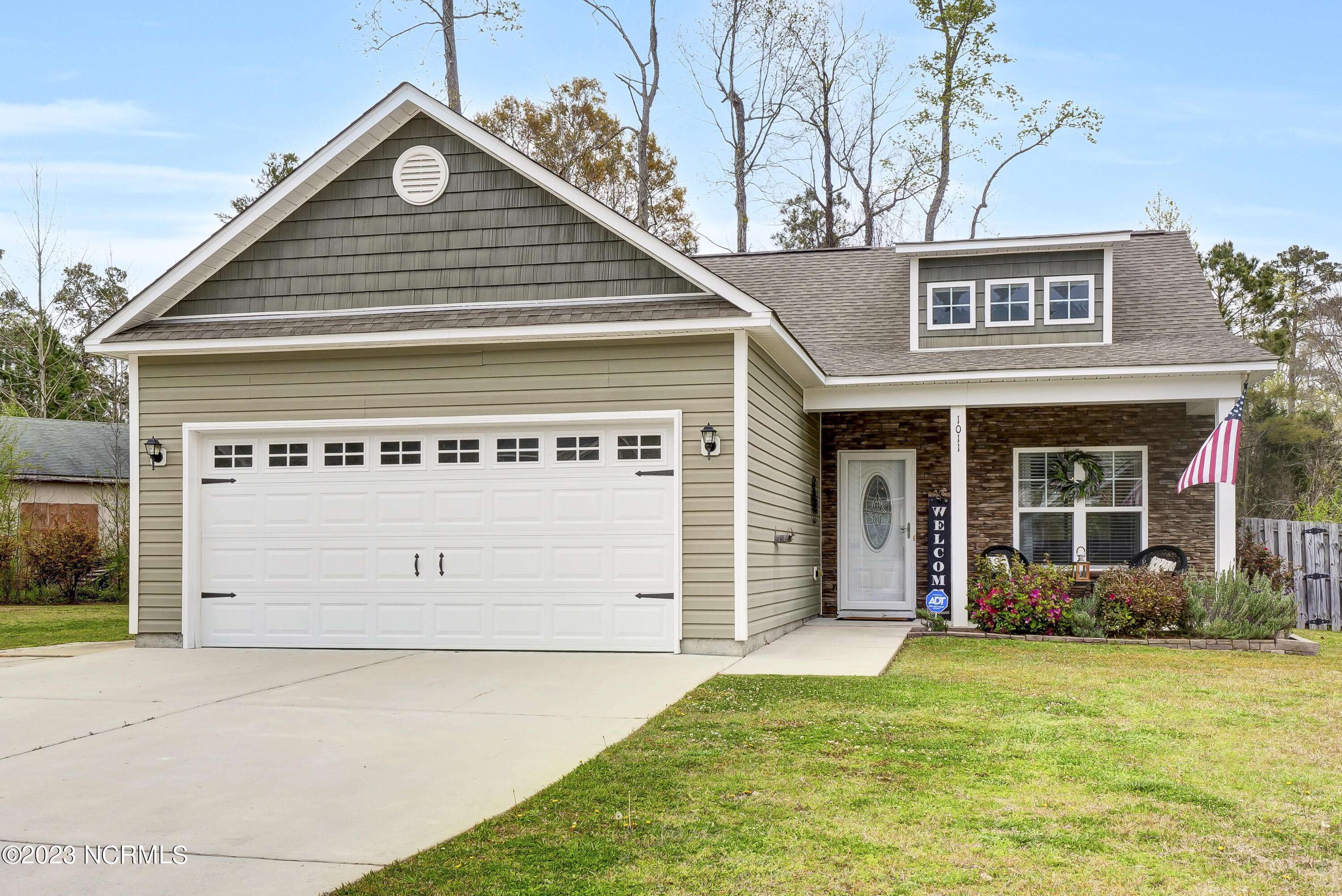 1011 Bally Bunion LN, Burgaw, NC 28425
