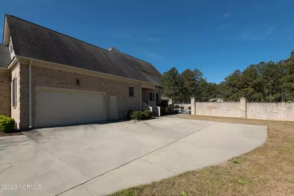 Grimesland, NC 27837,3841 Dixie Ridge LN