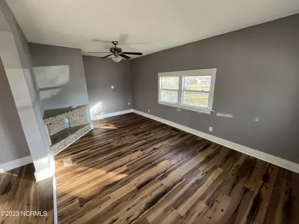 Zebulon, NC 27597,1409 Parks Village