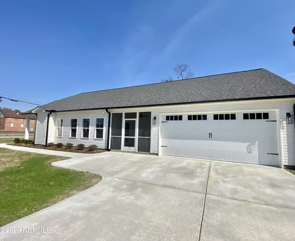 Princeton, NC 27569,101 S Elm ST