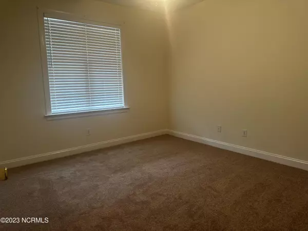 Nashville, NC 27856,625 Sanibel DR