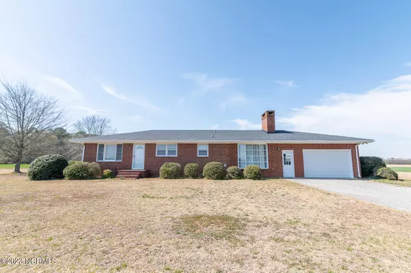 1713 County Line RD, Belvidere, NC 27919