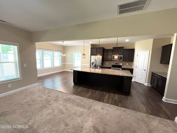 Aberdeen, NC 28315,335 Glade DR