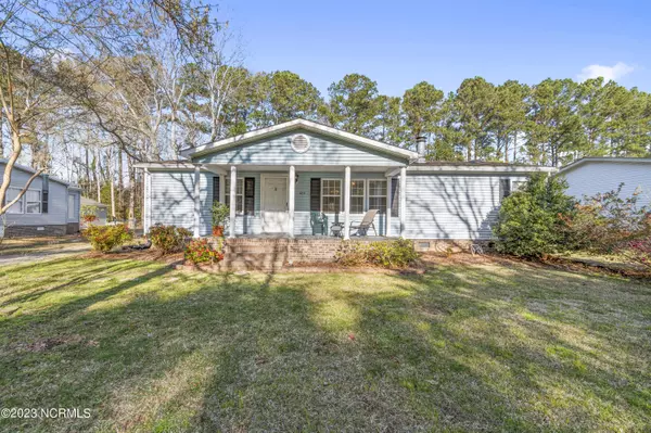 477 Maplewood Drive NW, Calabash, NC 28467