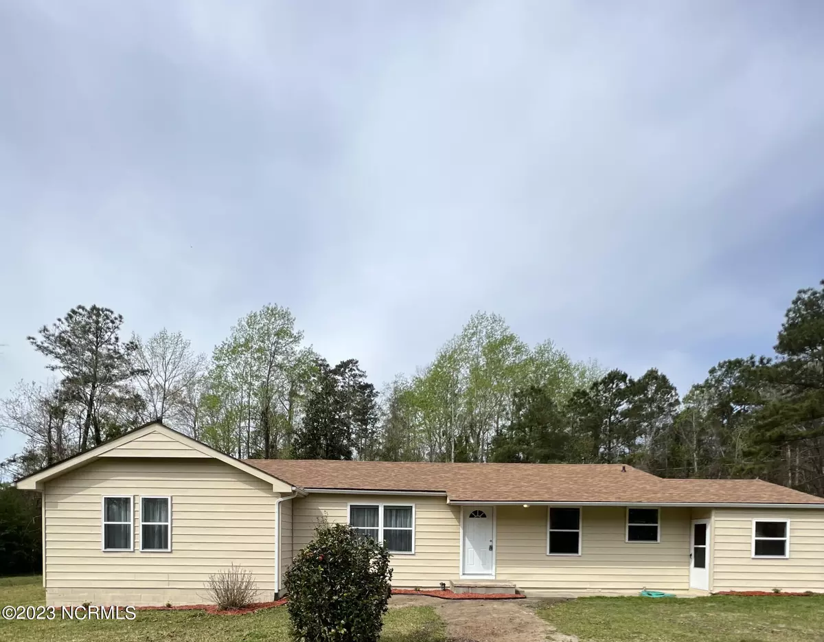 Hubert, NC 28539,136 Sand Ridge Road