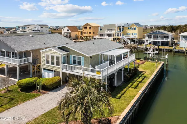 Holden Beach, NC 28462,137 Charlotte Street