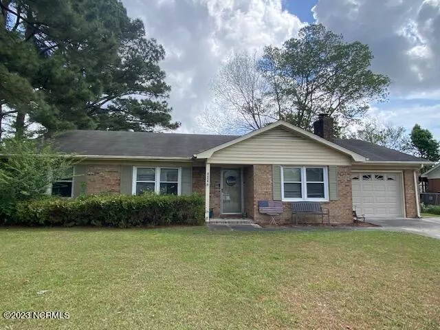 Jacksonville, NC 28546,104 Greenbriar DR