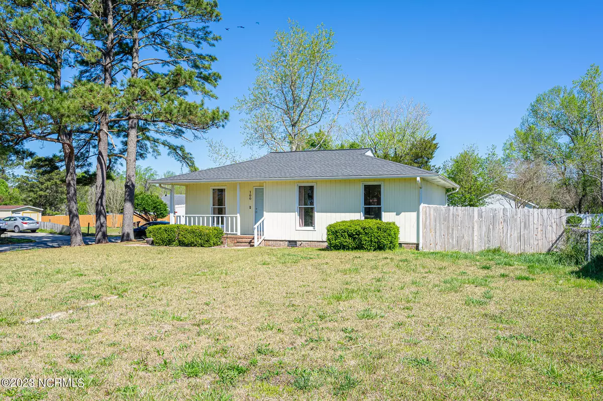 Hubert, NC 28539,100 Melissa Lane