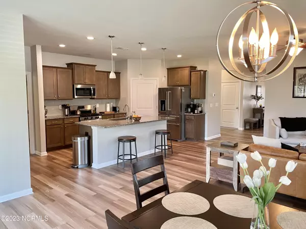 New Bern, NC 28562,5111 Crimson WALK