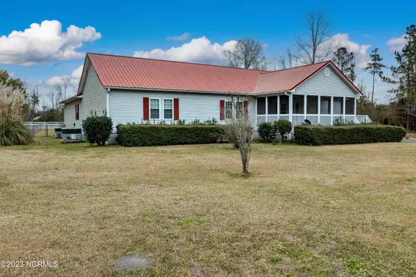 Grantsboro, NC 28529,5743 Neuse Road