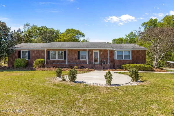 3728 Kings Crossroads Road, Greenville, NC 27834