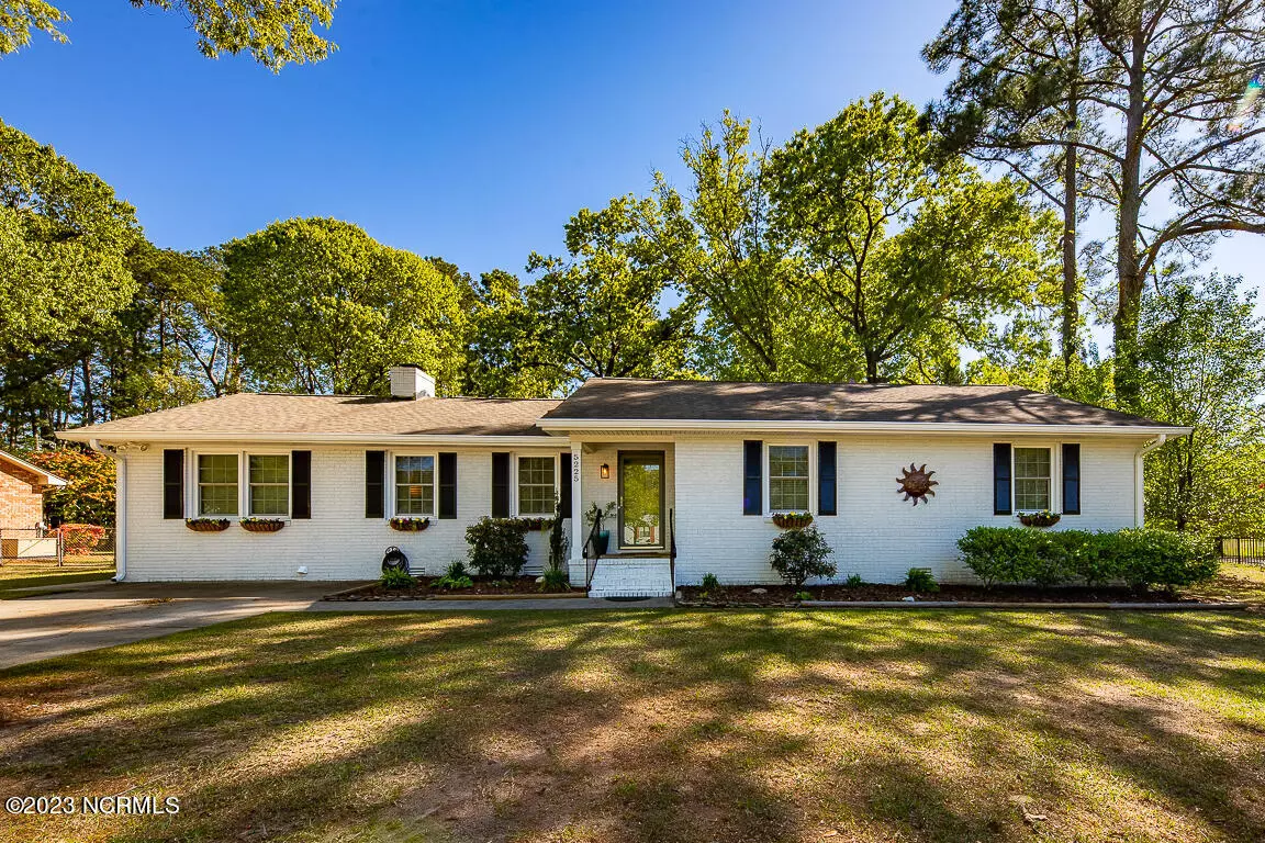 Trent Woods, NC 28562,5225 Moye RD