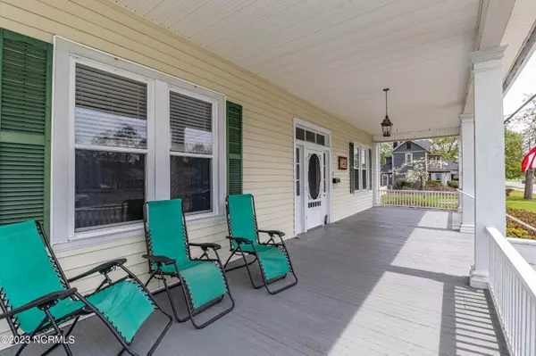 La Grange, NC 28551,212 W Railroad ST