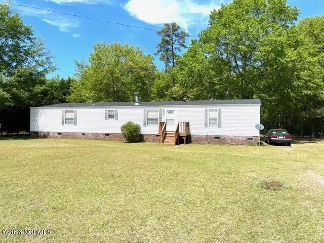 1271 Manning RD, Tarboro, NC 27886