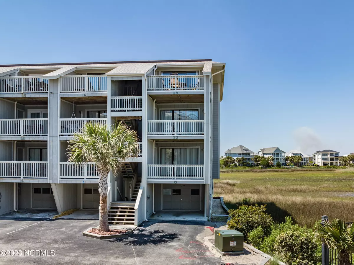 Carolina Beach, NC 28428,1801 Canal Drive #C18