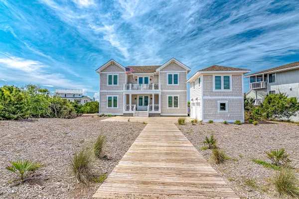 10 Mourning Warbler Trail, Bald Head Island, NC 28461