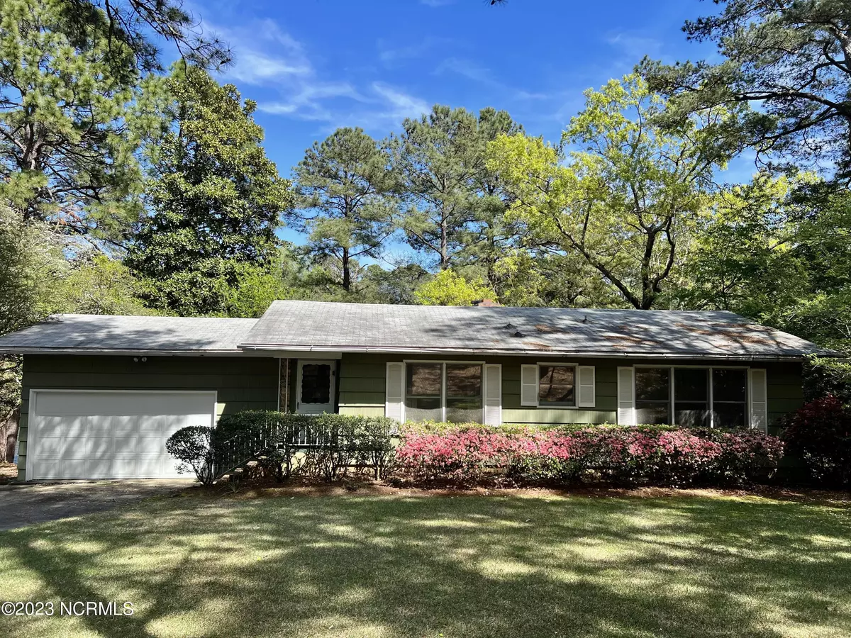 Whispering Pines, NC 28327,138 Pine Ridge Drive