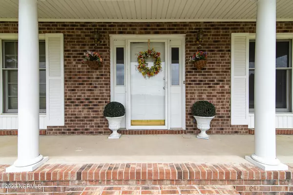 Rich Square, NC 27869,345 Braswell RD