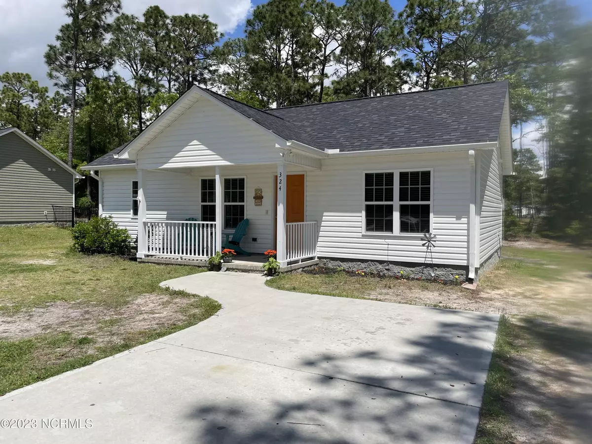 Southport, NC 28461,324 Holly Drive