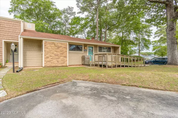 New Bern, NC 28562,1 Quarterdeck Townes