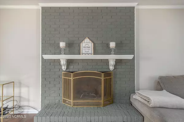 511 Derby Place Zebulon, NC 27597