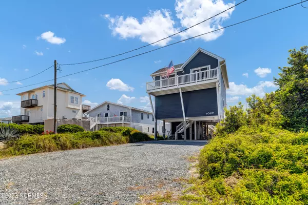 Topsail Beach, NC 28445,1027 Ocean BLVD