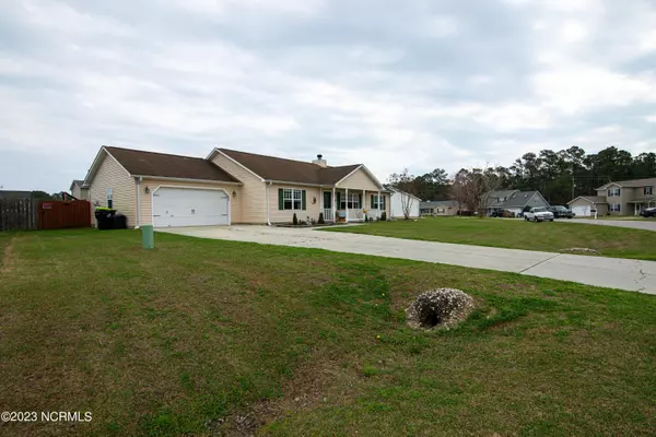 Hubert, NC 28539,106 Spain Drive