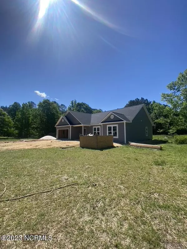 Ivanhoe, NC 28447,837 Jesse Moore RD