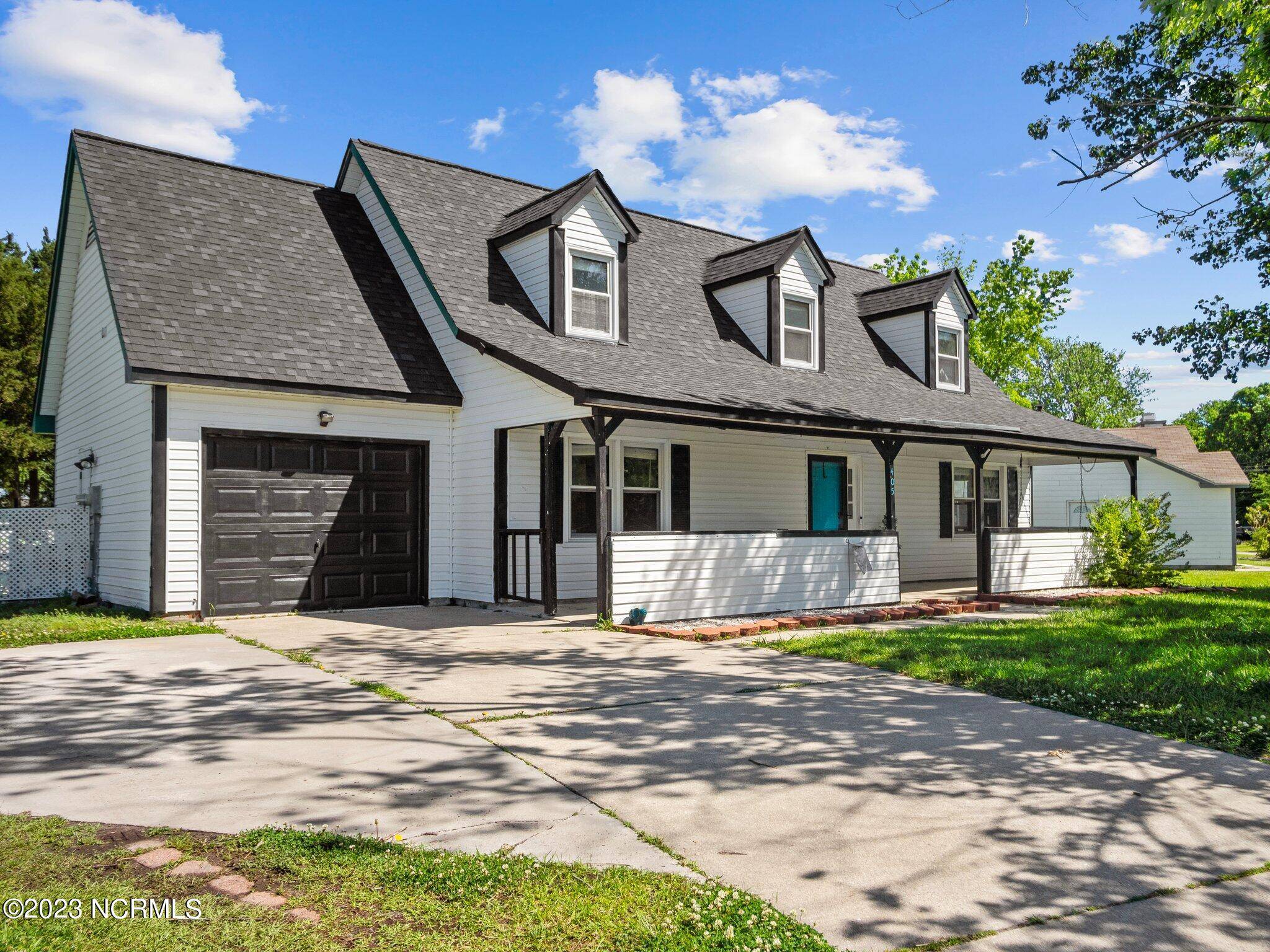 Jacksonville, NC 28546,405 Hunting Green DR